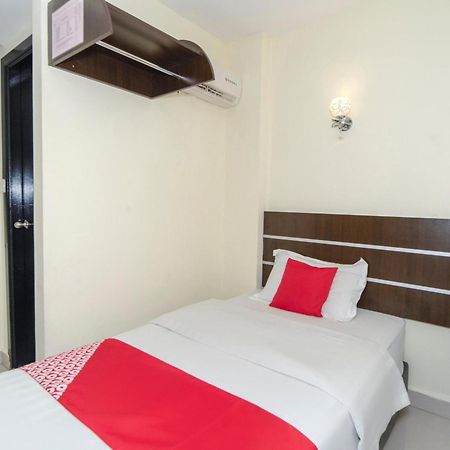 Super Oyo 89944 Stay Inn Кота-Кинабалу Экстерьер фото